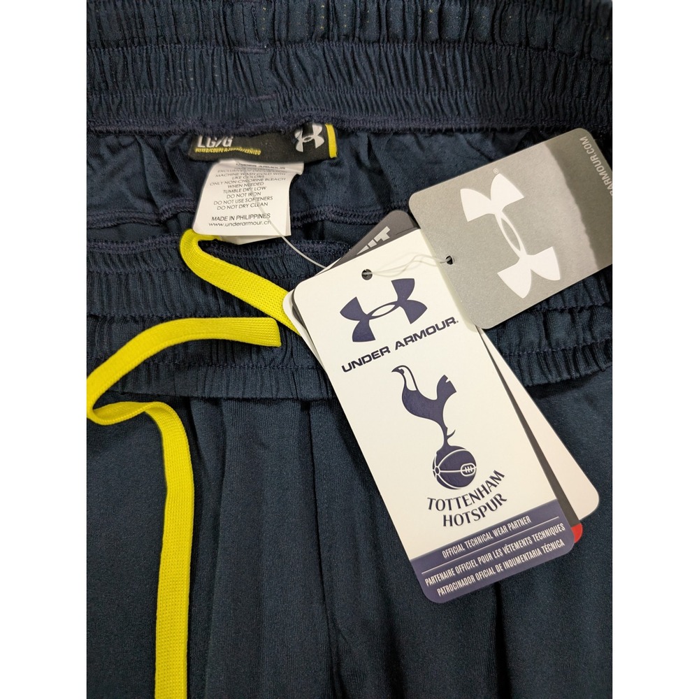 Under Armour Mens Tottenham Hotspur FC Training Shorts Navy Blue Yellow Large